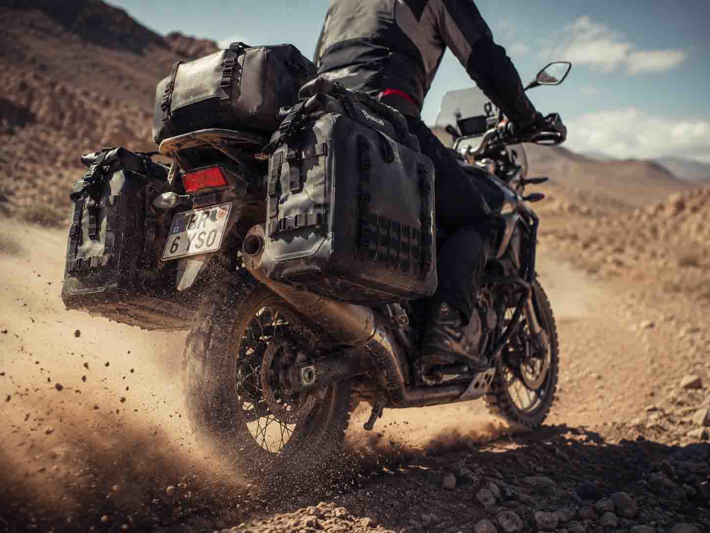 Ingegneria per gli estremi: bagaglio da moto impermeabile OEM che sopravvive all'incidente